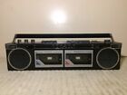 304.21441550 Sears Vtg Series Model Radio Cassette Player Boombox