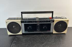 Cs-w330 Aiwa 1980s Am/fm Aux-in Radio Cassette Player Boombox Ghettoblaster