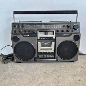 Tpr-950ah Aiwa Tpr-950h Vintage Boombox Cassette Player - For Parts Inch Working Read