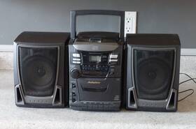 Cd-188e Audiophase 8685 Portable Compact Disc Stereo Radio Cassette Recorder Tested