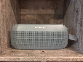 A435910 Bose Light Blue Portable Bluetooth Boombox Speaker Usb Connectivity