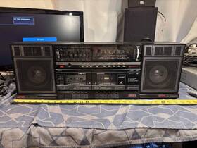 Adc600 Carrera Vintage Boombox Ghetto Blaster
