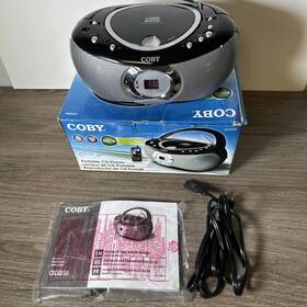 Cxcd230 Coby Vintage Silver Black Mini Boombox Cd Player Radio Portable