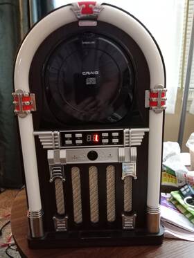 Cht955 Craig Bluetooth Radio/cd Player With Lights