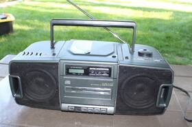 Js8631 Craig Am/fm Radio Cd Cassette Portable Boombox