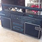 D8060 Magnavox Vintage Boombox Works