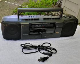 222gar Garrard Radio Cassette Tape Recorder Player Stereo Boombox Model 222 Gar Tested
