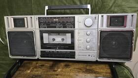 3-2561a Ge Vintage 1980s Boombox Ghetto Blaster G.e. Am/fm Cassette Works Great See Video
