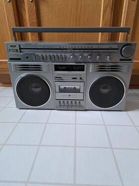 3-5259a Ge 3-5259 General Electric Inch Blockbuster Boombox Am/fm Cassette