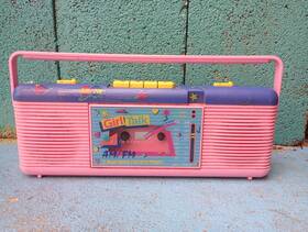 Gt-48 Girl Talk 1992 Sweet Sounds Pink Vtg Boombox Cassette Tape Player Radio Retro