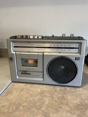 Tcr-341 Goldstar Boombox Gold Star