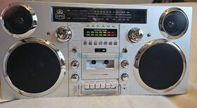 Gpo 021721571723 Brooklyn Bluetooth Boombox - Silver
