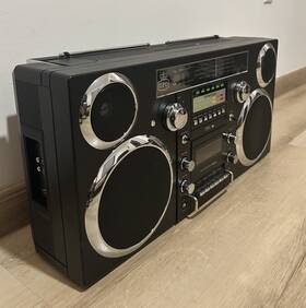 Gpo 060237571938 Brooklyn Boombox Radio Bluetooth Cd Cassette Player