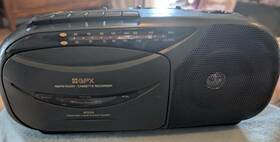 C730c Gpx Vintage Am/fm Radio Cassette Recorder Portable Untested