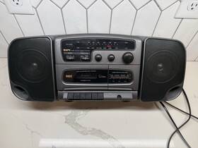 C870d Gpx Vintage Am/fm Radio Tape Player Grand Prix And Work