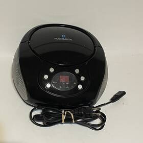 M1708001470 Gpx Cd/radio Boombox Player Tested. Battery Or Plug Carry Handle