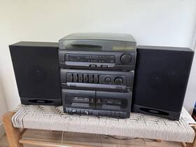 S3536 Gpx Vintage Gran Prix Fm/am Radio Cassette Tape Player Turntable Stereo Works