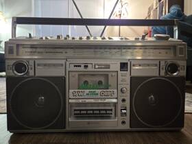 8290-e Hitachi Boombox Model Inch Trk