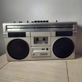 Trk-7150h Hitachi Vtg Boombox Cassette Tape Radio Works Stereo Parts Repair