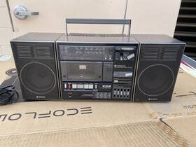 Trk-9300w Hitachi Vtg Stereo Cassette Recorder Boombox For Parts