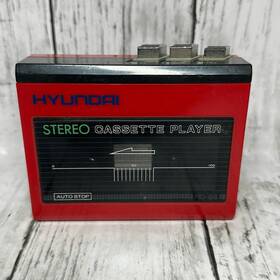 Hd-88 Hyundai Stereo Cassette Player Works Great