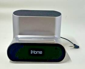 Ihm18-a-a Ihome Stereo Speaker System Silver Uses 4 Aa Batteries Used