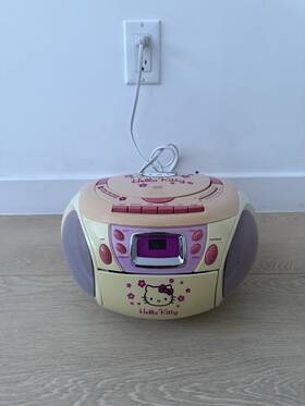 3125681 Intertek Hello Kitty Portable Cd Cassette Tape Player Am/fm Radio Boombox 312568