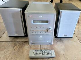 Fs-s77b Jvc 5 Disc Am/fm Remote Antenna Dvd Speakers