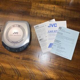Xl-pv400 Jvc Portable Cd Player Hyper Bass 40 Second Triple Shock Protection