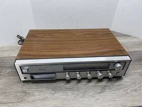 Dd-4208 Lloyds Monteverdi Stereo 8-track Player Am/fm Receiver For Parts Read