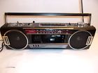M7030 Sanyo Vintage Mini Slim Boombox Am Fm Stereo Radio Cassette
