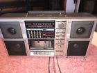 M9840 Sanyo Vtg Boombox Cassette