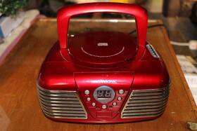 Mcd3968 Magnasonic Red Am/fm/cd Portable Boom Box Model #mcd3968