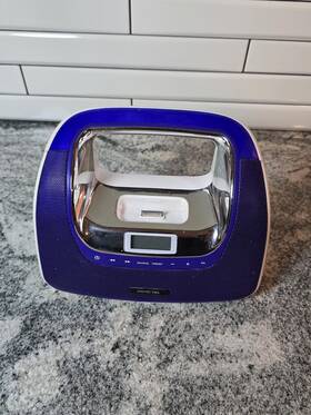 Mi3xpurca Memorex Purple Minimove Boombox Ipod Dock Fm Radio Speaker System
