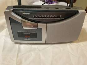 Mp1119 Memorex Portable Am / Fm Cassette Player Mint Condition