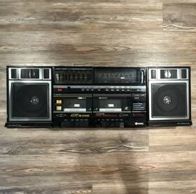 Gen-3988a Montgomery Ward Dual Cassette Boombox Auto Reverse 5-band Eq Am/fm