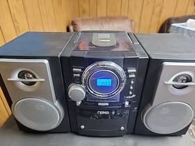 Npb-425 Naxa Cd Player/am/fm/cassette/mp3 Player