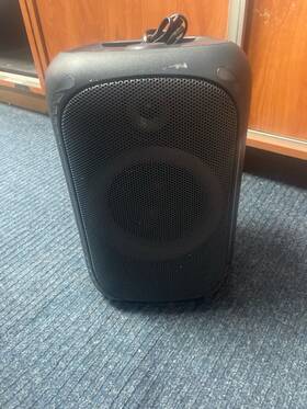 Quc022099 Onn 100094812 Used Bluetooth Speaker