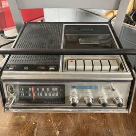 Rf-7280 Panasonic Vintage Radio-cassette Player From 70s Not Working For Parts