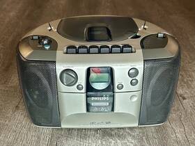 Az1106 Philips Magnavox Az1106/17 Boombox Cd Radio Cassette Player Am/fm Untested