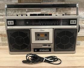 Sk-11 Pioneer Boombox Boom Box Ghettoblaster Am/fm Radio Tape Player Parts Only