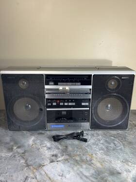 Sk-700 Pioneer Vintage Silver Boombox Cassette Recorder Radio -parts Or Repair