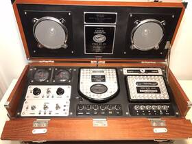 Nx-211 Polyconcept Ryan Retro Spirit Of St Louis Am/fm/cd/cassette Stereo Radio Parts/repair