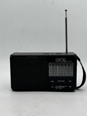 R-37-bk Qfx R-37 6-band Am Fm Bluetooth Led Flashlight Solar Radio Black