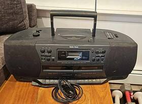 Cd-3318 Radioshack Vintage Radio Shack Boombox Cd Tape Stereo With Power Cord Tested Working