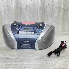 Rcd123 Rca Boombox Cd Player Cassette Am/fm Radio - Clean Works Geat