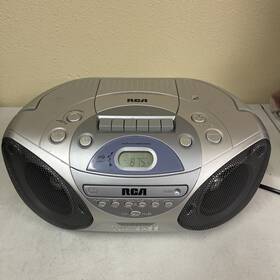Rcd150f Rca Cd/radio/cassette Twin Bass Boombox-read