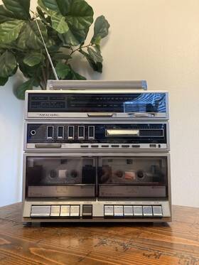 14-763 Realistic Japan 1980s Modulaire 2200 Boom Box Untested Missing Cord See Video