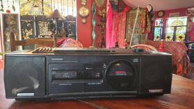 Rcd-1500 Samsung Compact Disc Player/double Cassette Recorder Boombox