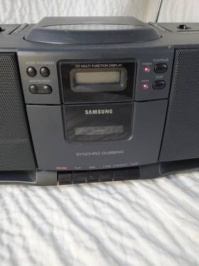 Rcd-830 Samsung Boombox Portable Stereo Radio Cassette Cd